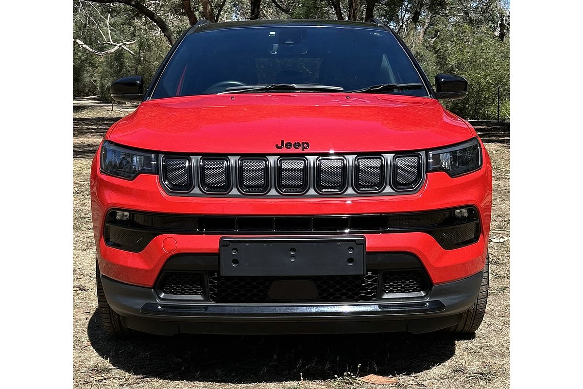 2023 Jeep Compass Night Eagle M6