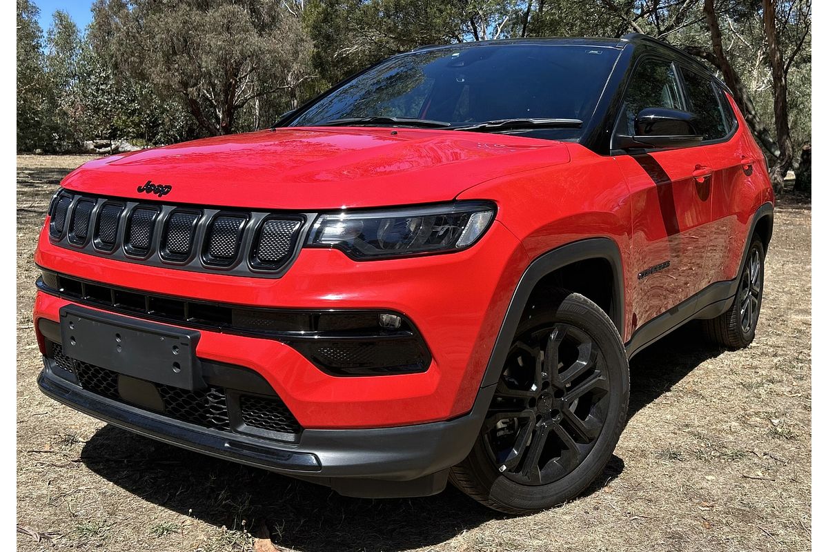 2023 Jeep Compass Night Eagle M6