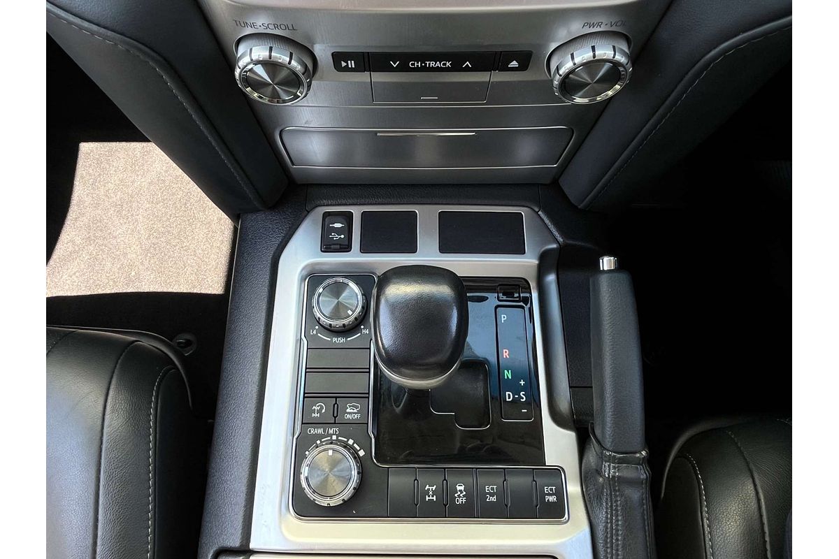 2020 Toyota Landcruiser VX VDJ200R