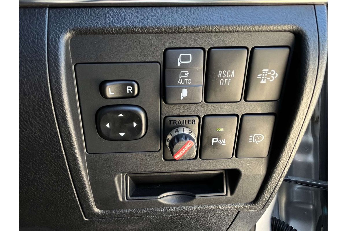 2020 Toyota Landcruiser VX VDJ200R