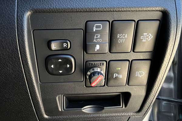 2020 Toyota Landcruiser VX VDJ200R