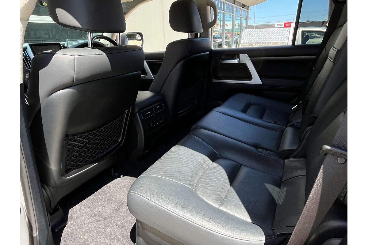 2020 Toyota Landcruiser VX VDJ200R