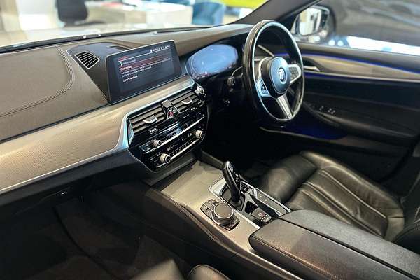 2020 BMW 5 Series 530d xDrive G31