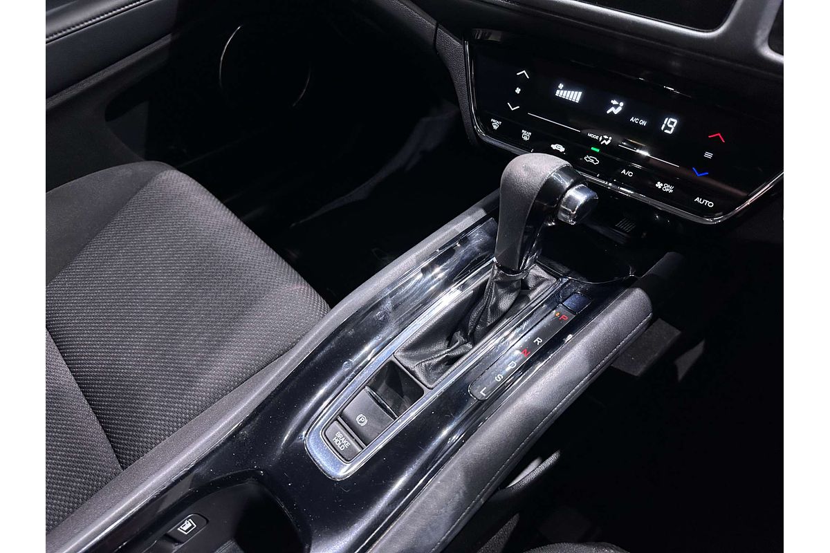 2015 Honda HR-V VTi-S