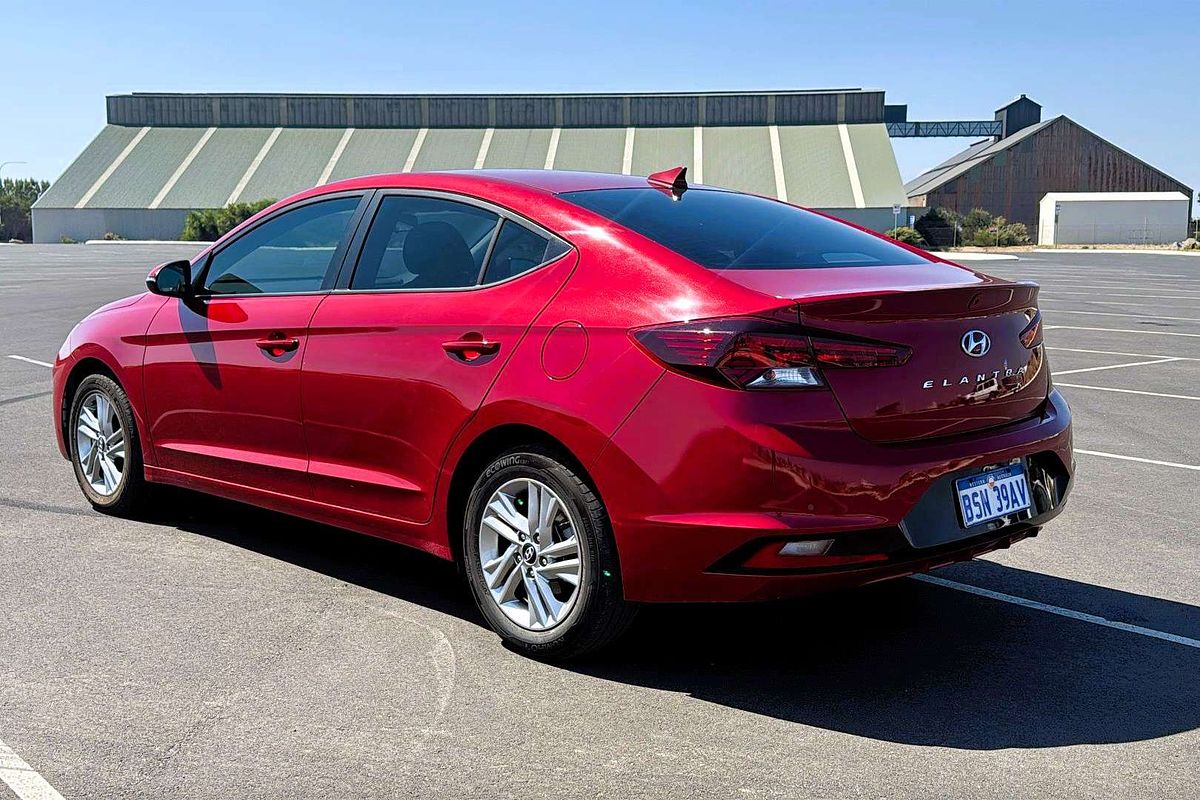 2019 Hyundai Elantra Active AD.2