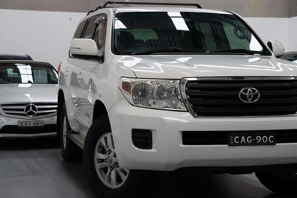 2012 Toyota Landcruiser GXL URJ202R