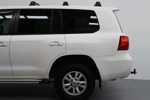 2012 Toyota Landcruiser GXL URJ202R