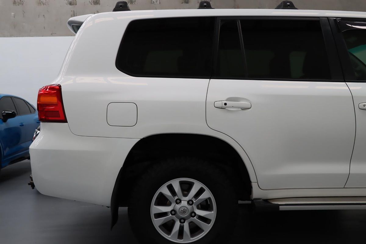 2012 Toyota Landcruiser GXL URJ202R