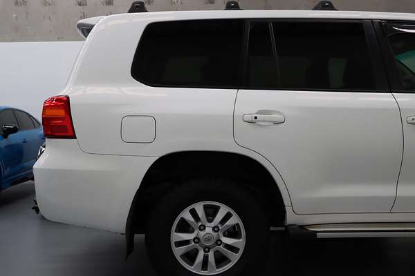 2012 Toyota Landcruiser GXL URJ202R