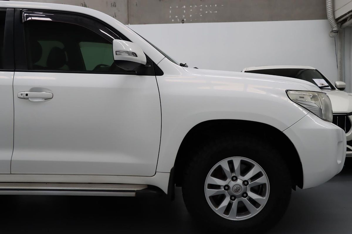 2012 Toyota Landcruiser GXL URJ202R