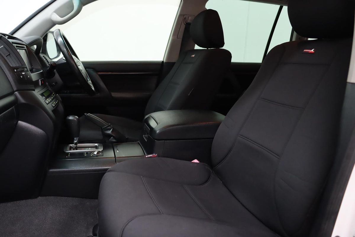 2012 Toyota Landcruiser GXL URJ202R