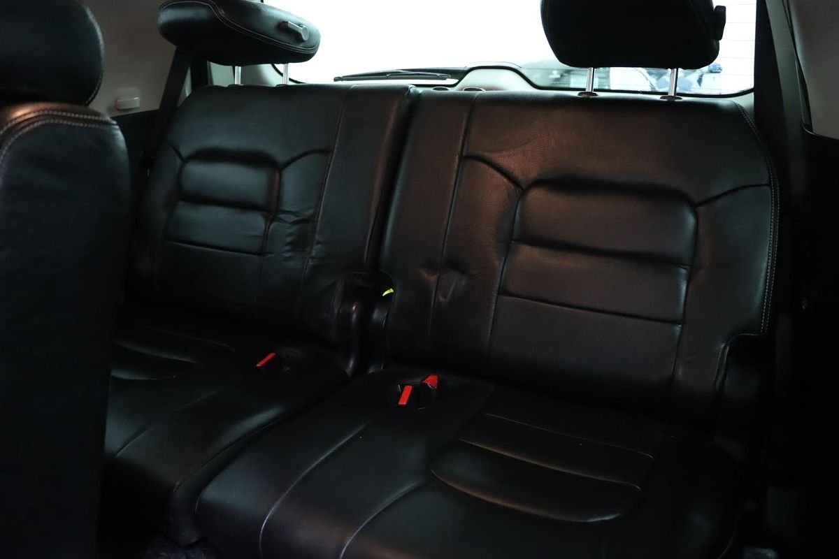 2012 Toyota Landcruiser GXL URJ202R