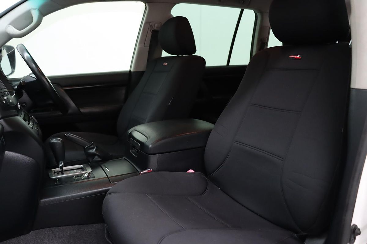 2012 Toyota Landcruiser GXL URJ202R