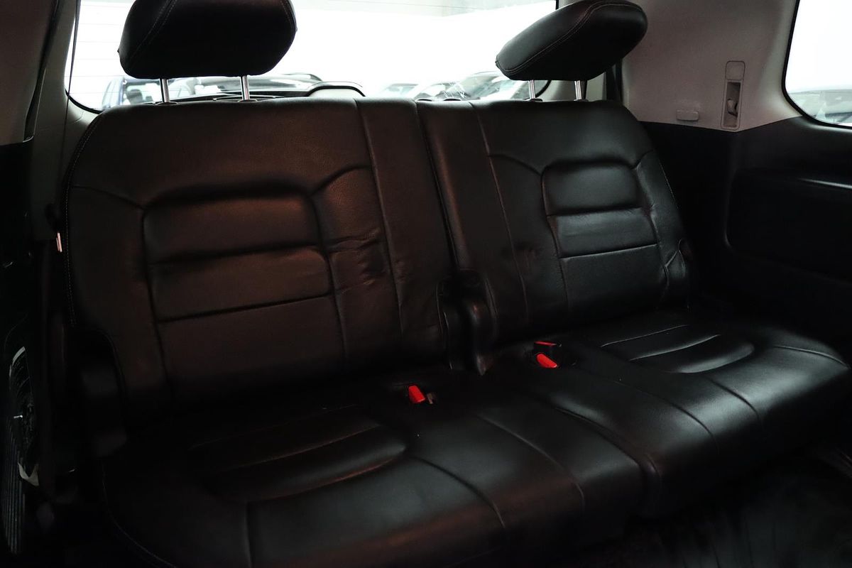 2012 Toyota Landcruiser GXL URJ202R