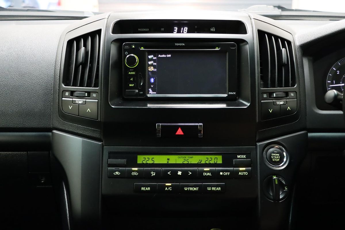 2012 Toyota Landcruiser GXL URJ202R