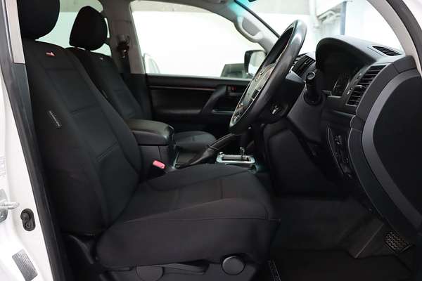 2012 Toyota Landcruiser GXL URJ202R