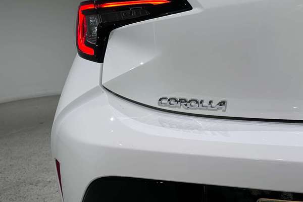 2024 Toyota Corolla Ascent Sport Hybrid ZWE219R