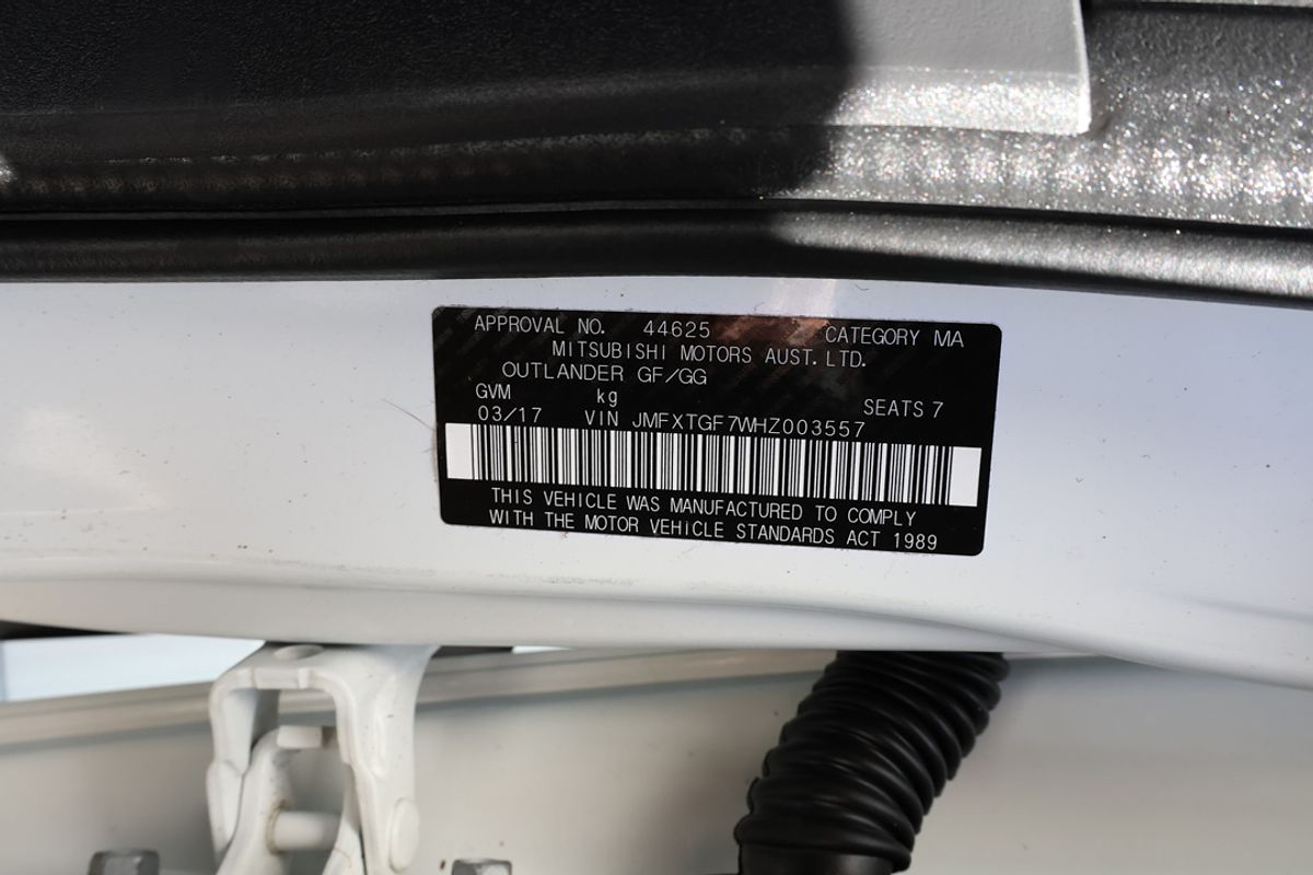 2017 Mitsubishi Outlander LS ZK
