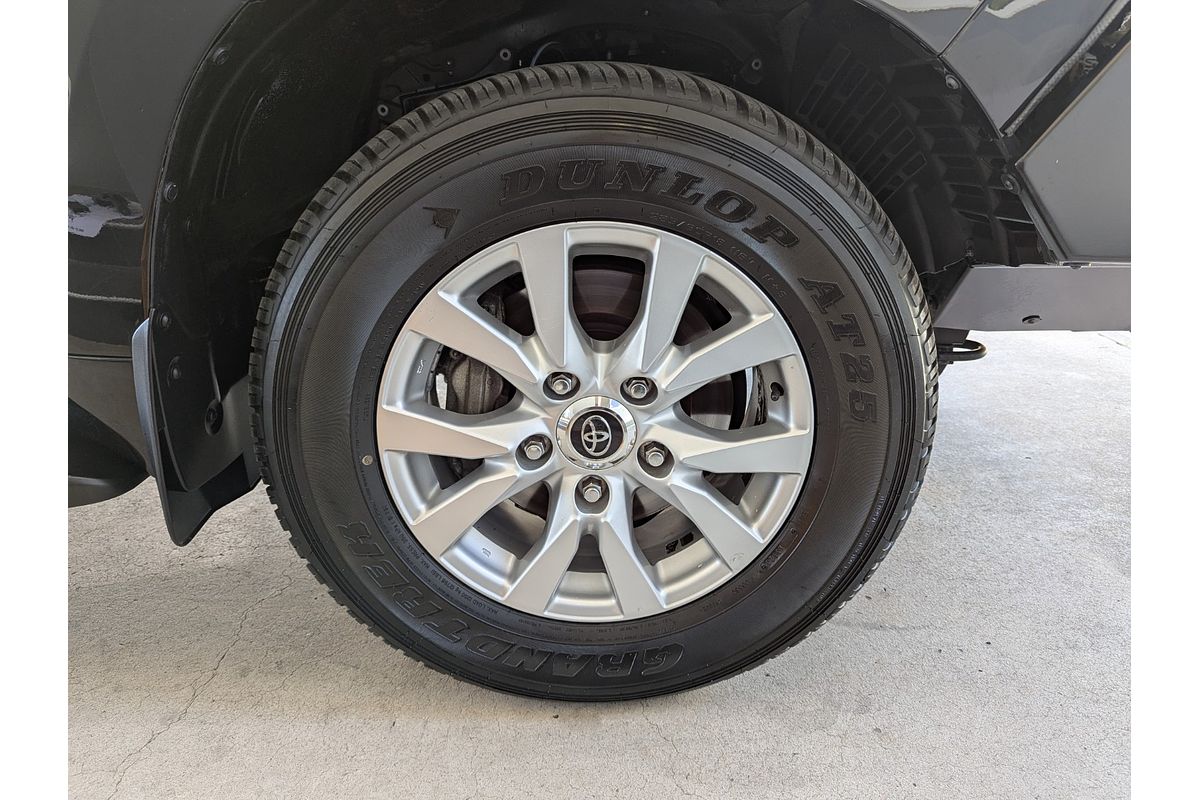 2019 Toyota LandCruiser Sahara VDJ200R