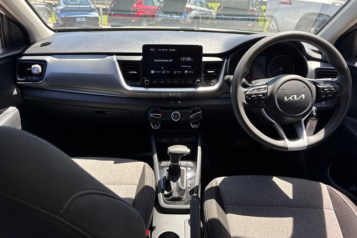 2022 Kia Stonic S YB