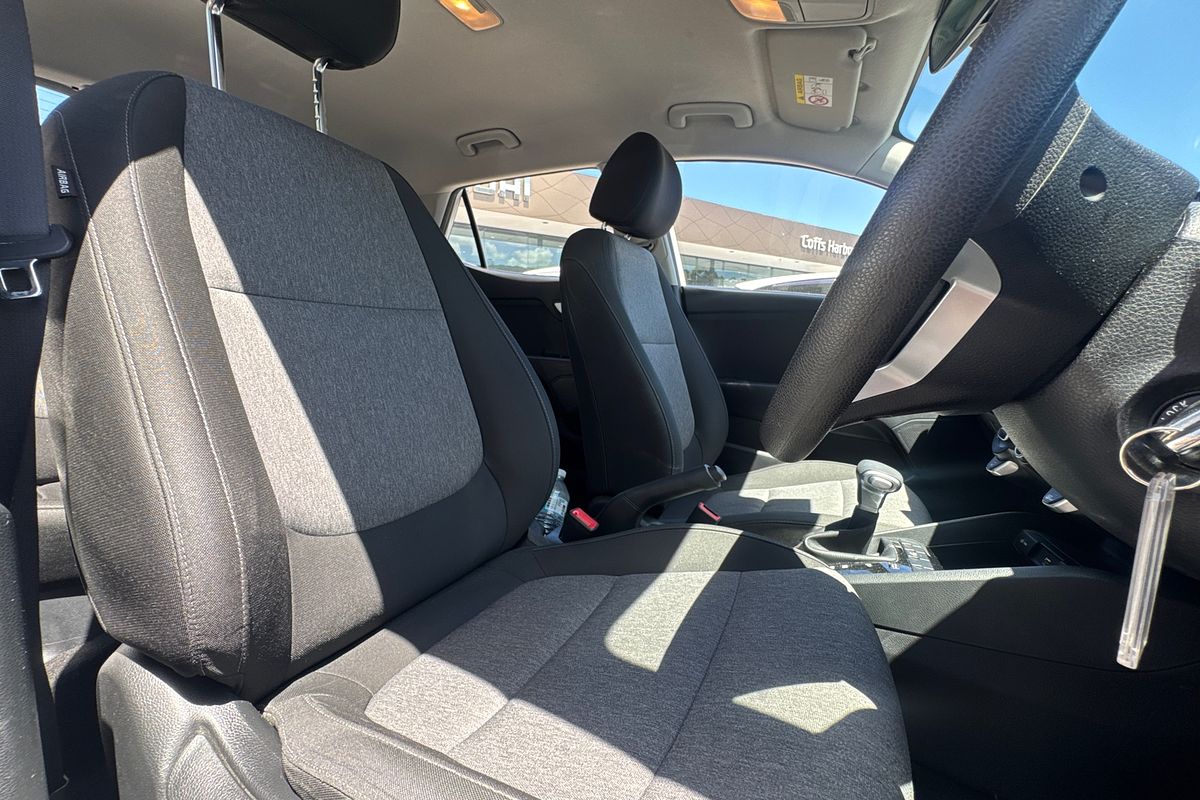 2022 Kia Stonic S YB