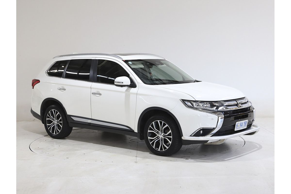 2018 Mitsubishi ZL Outlander EXCEED 2.2L DIE 6AT AWD 7S
