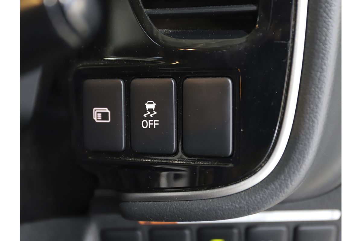 2018 Mitsubishi ZL Outlander EXCEED 2.2L DIE 6AT AWD 7S