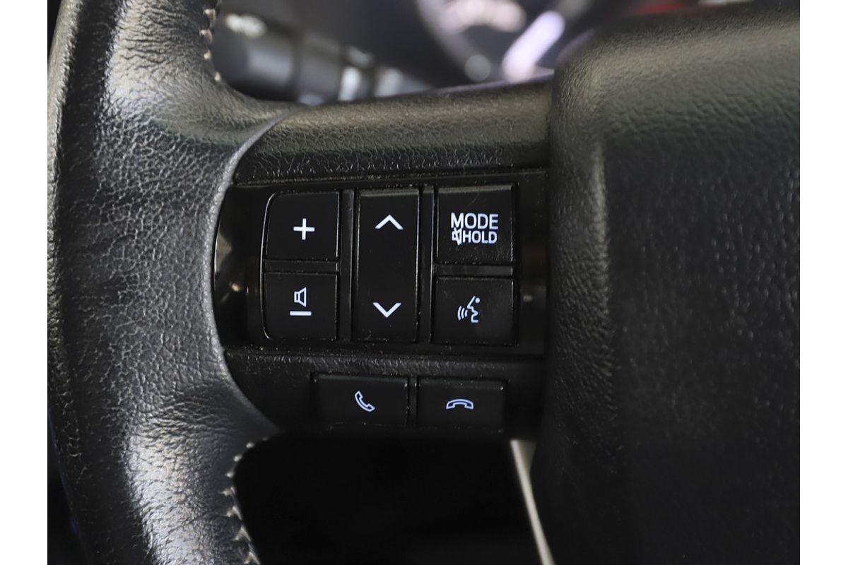 Hilux 4x4 SR5 2.8L T Diesel Automatic Double Cab 