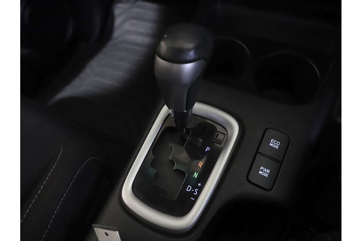 Hilux 4x4 SR5 2.8L T Diesel Automatic Double Cab 
