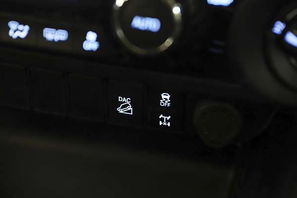 2021 Toyota Hilux SR5 GUN126R 4X4