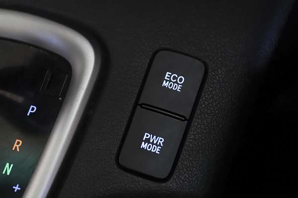 2021 Toyota Hilux SR5 GUN126R 4X4