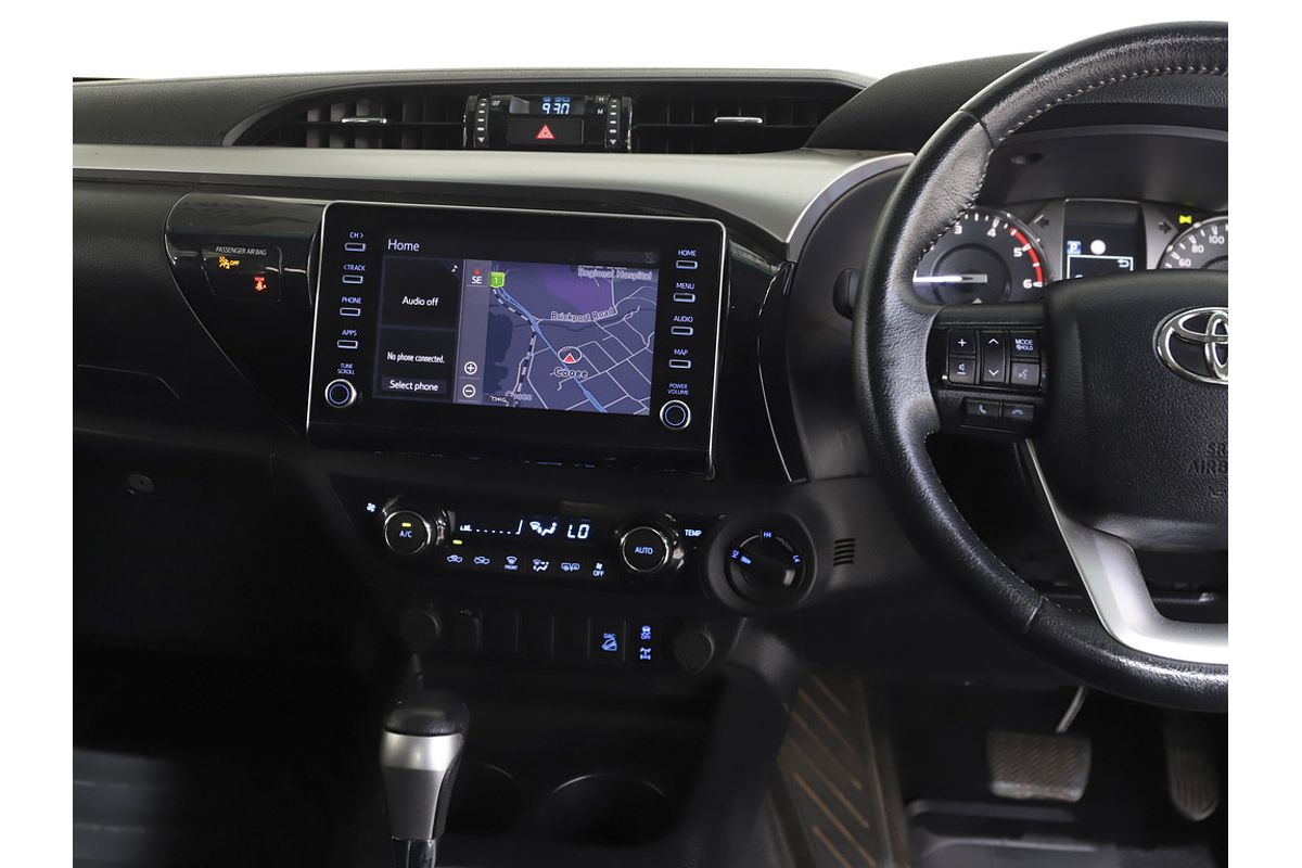 Hilux 4x4 SR5 2.8L T Diesel Automatic Double Cab 