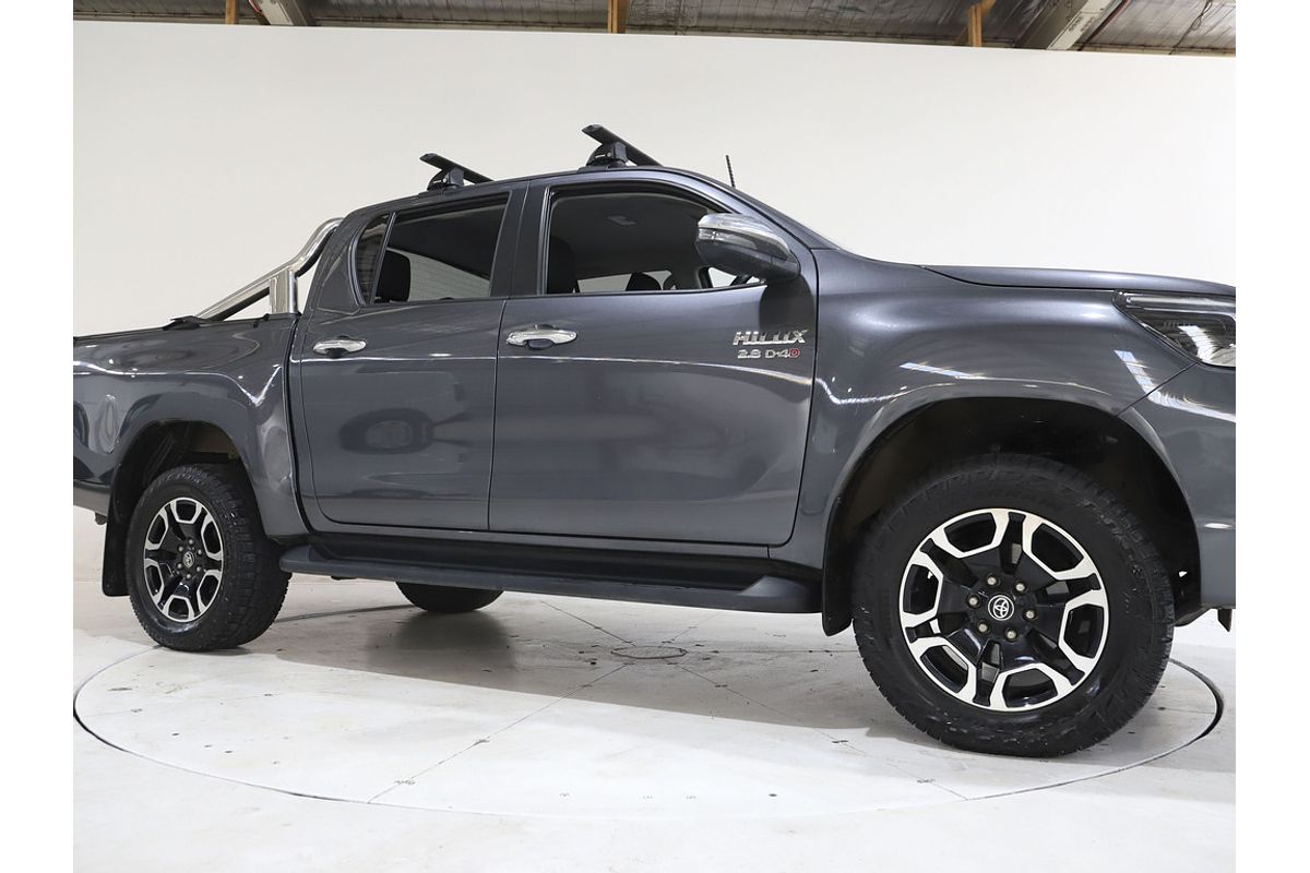 Hilux 4x4 SR5 2.8L T Diesel Automatic Double Cab 