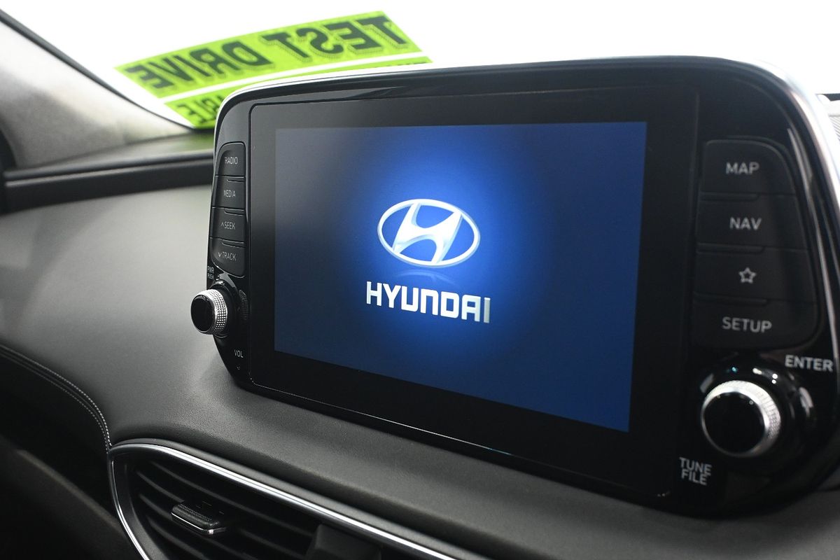 2018 Hyundai Santa Fe Active DM5 Series II