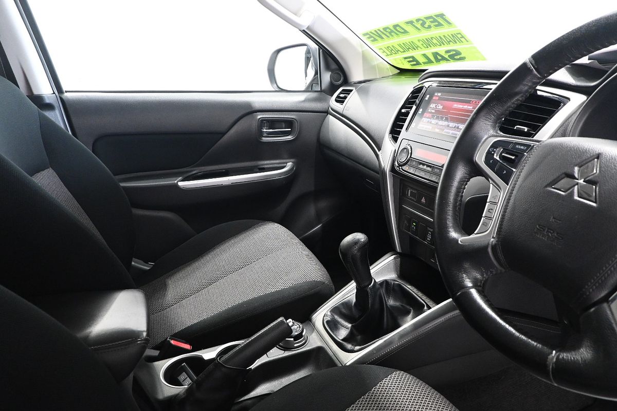 2021 Mitsubishi Triton GLS MR 4X4