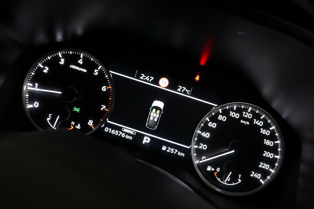 2024 Mitsubishi Outlander LS ZM