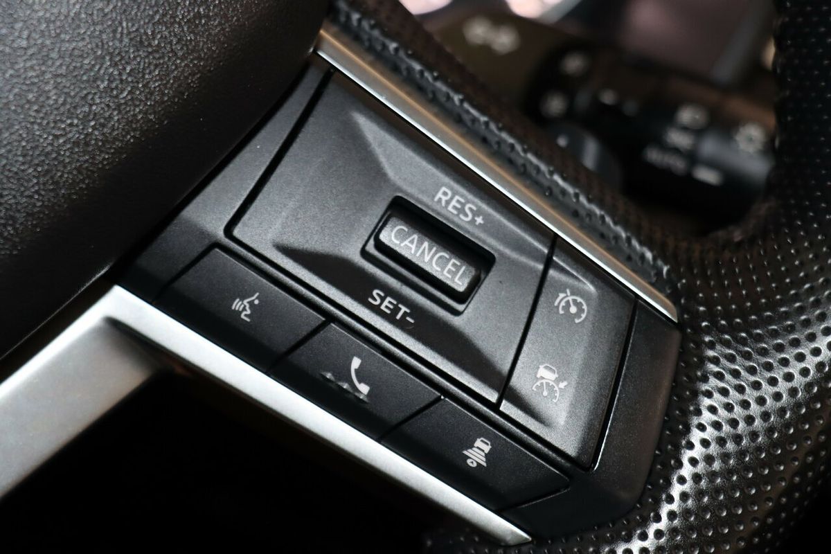 2024 Mitsubishi Outlander LS ZM