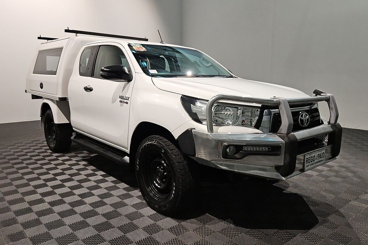 2018 Toyota Hilux SR GUN126R 4X4