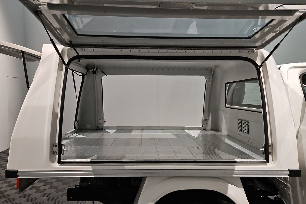 2018 Toyota Hilux SR GUN126R 4X4
