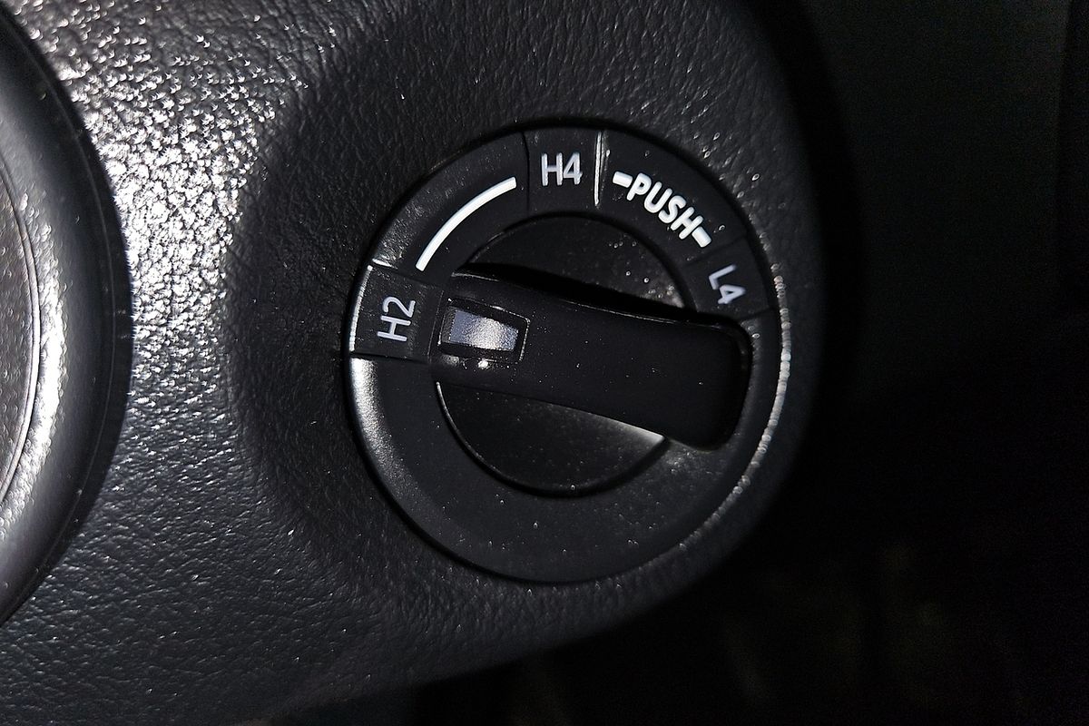 2018 Toyota Hilux SR GUN126R 4X4