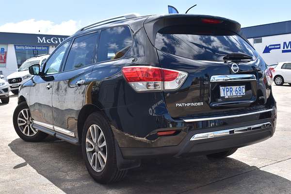 2013 Nissan Pathfinder ST-L R52