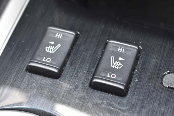2013 Nissan Pathfinder ST-L R52