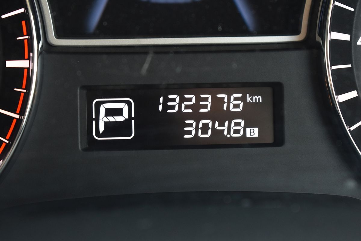 2013 Nissan Pathfinder ST-L R52