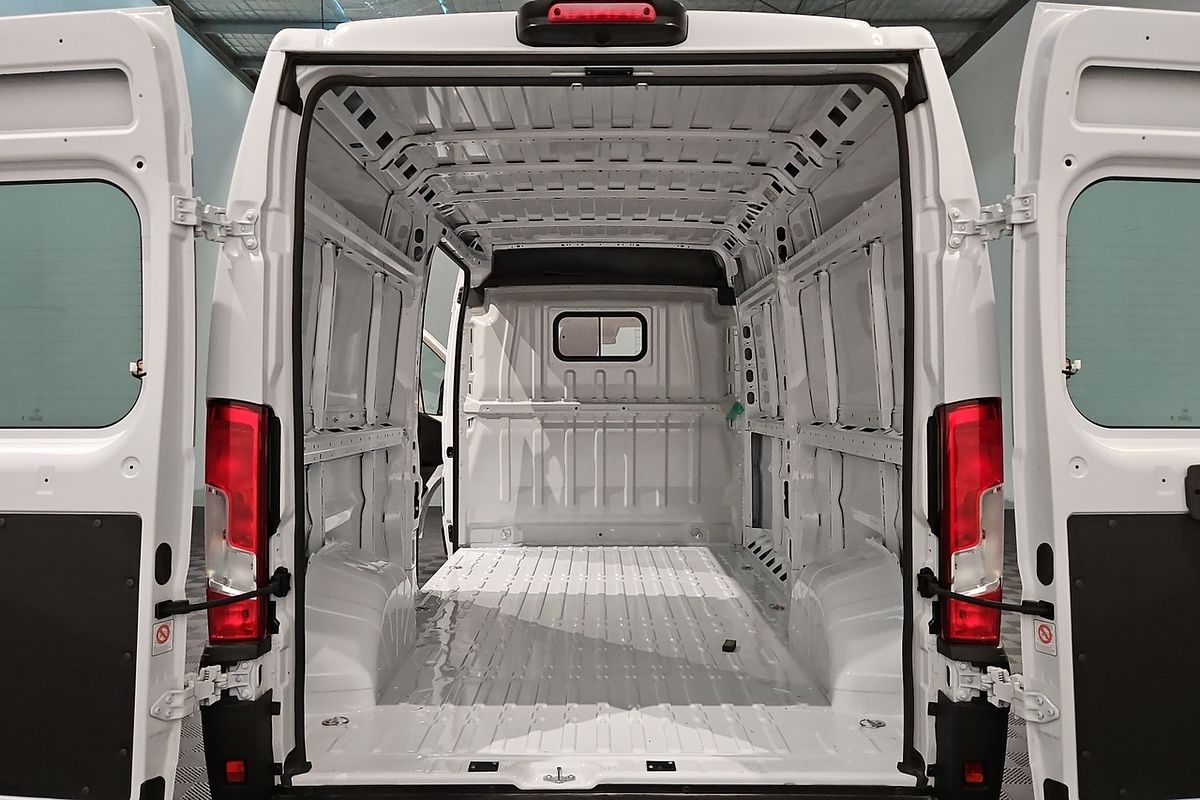 2024 Peugeot Boxer Pro X250 LWB