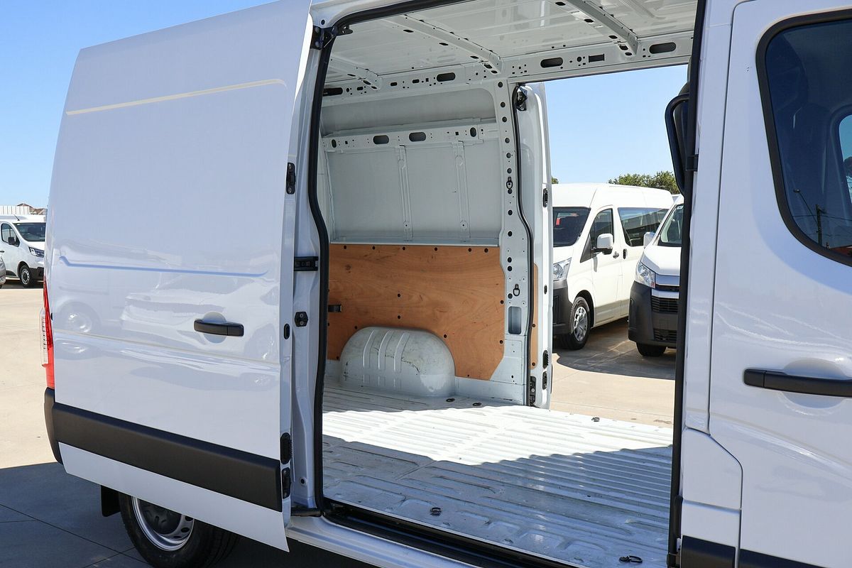 2023 Renault Master Pro 110kW X62 Phase 2