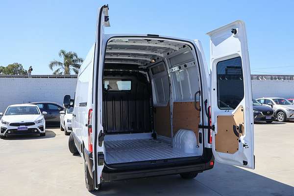 2023 Renault Master Pro 110kW X62 Phase 2