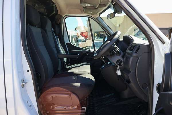 2023 Renault Master Pro 110kW X62 Phase 2