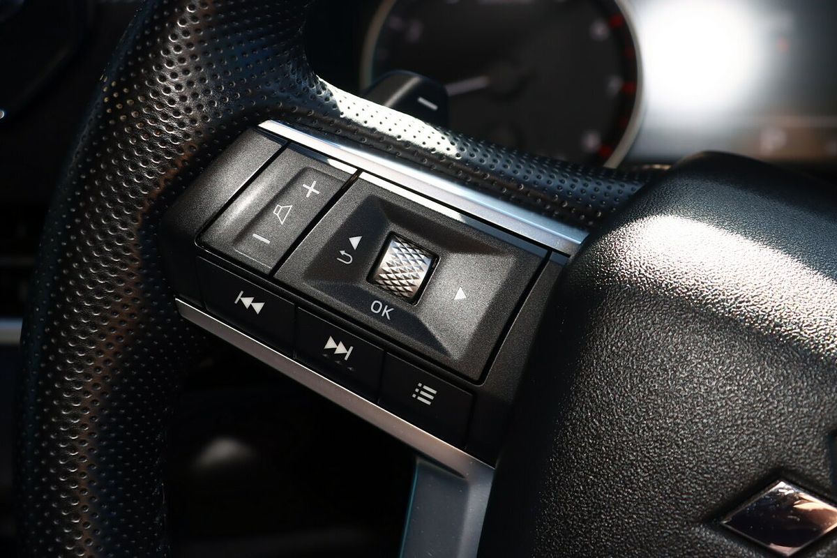 2021 Mitsubishi Outlander LS ZM