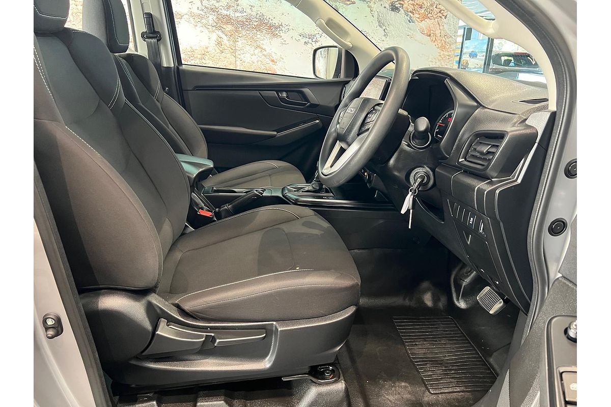2023 Isuzu D-MAX SX 4X4