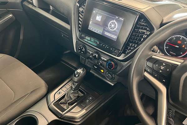 2023 Isuzu D-MAX SX 4X4